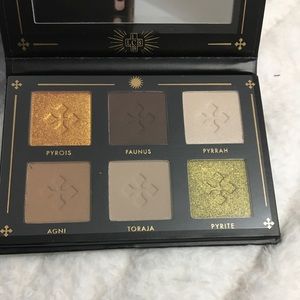 Lovecraft Eyeshadow Palette